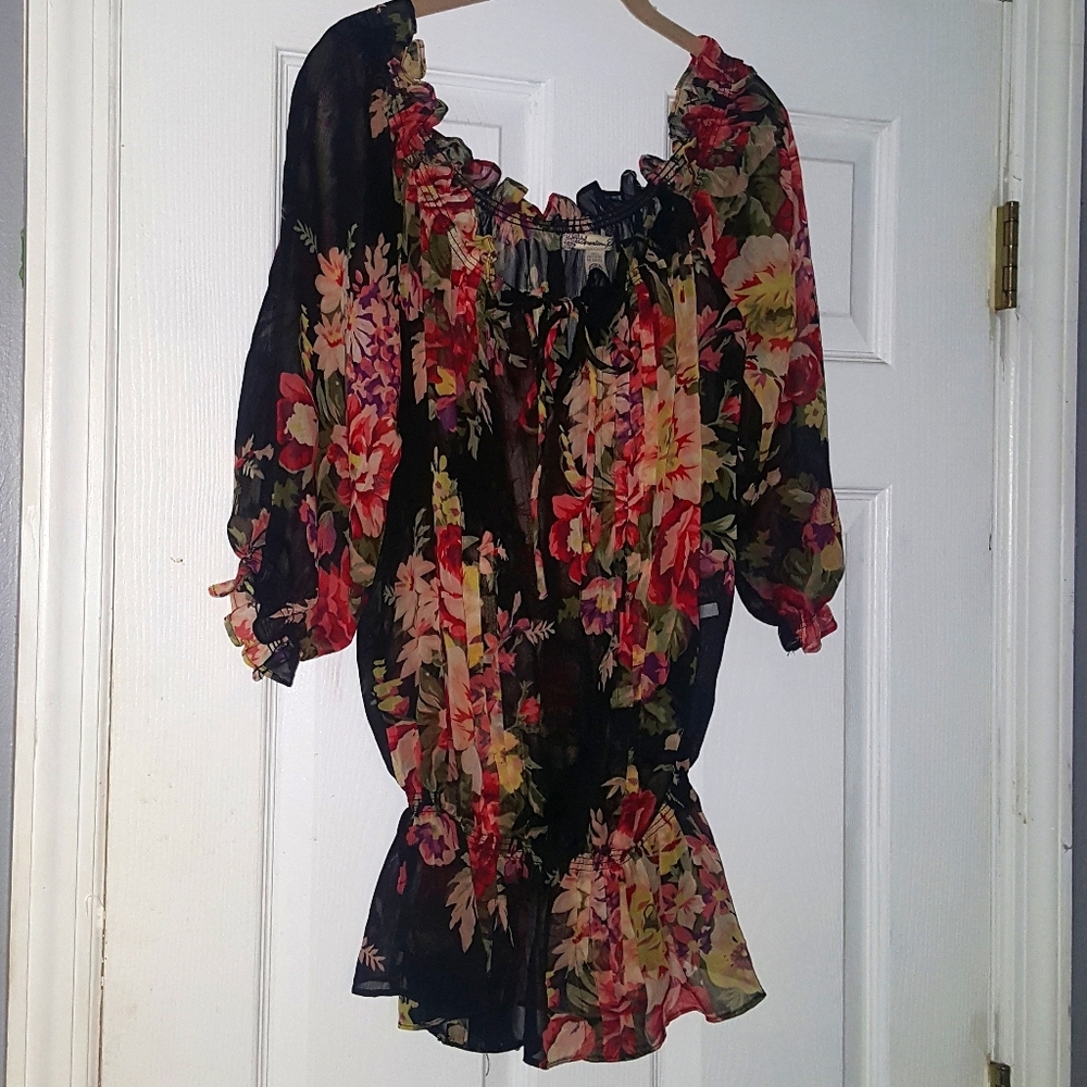 American‎ Rag Fall blouse
